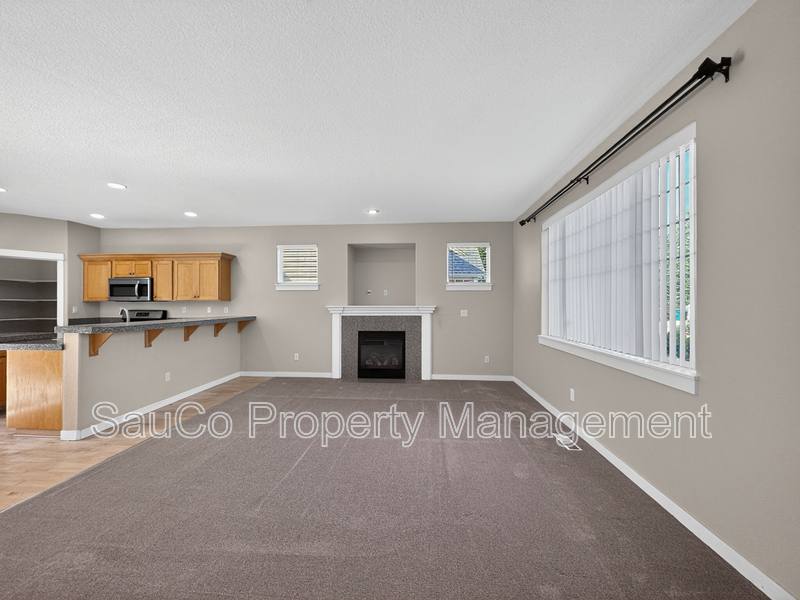 House for rent at 5073 NW 149th Terrace, Portland, OR 97229