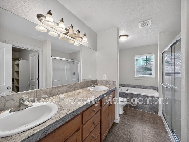 House for rent at 5073 NW 149th Terrace, Portland, OR 97229