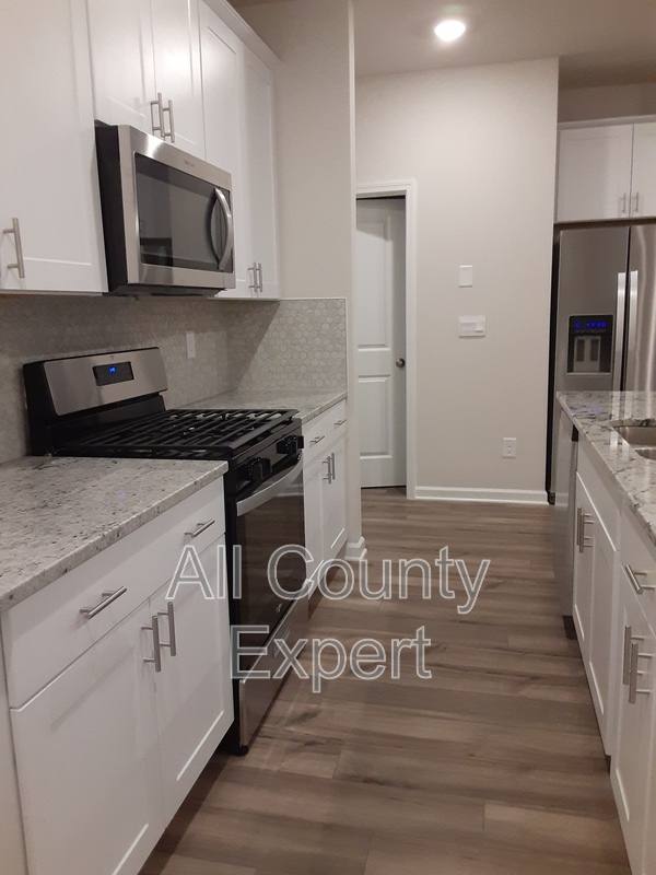 Townhouse for rent at 305 Timberland Ave, Dawsonville, GA 30534