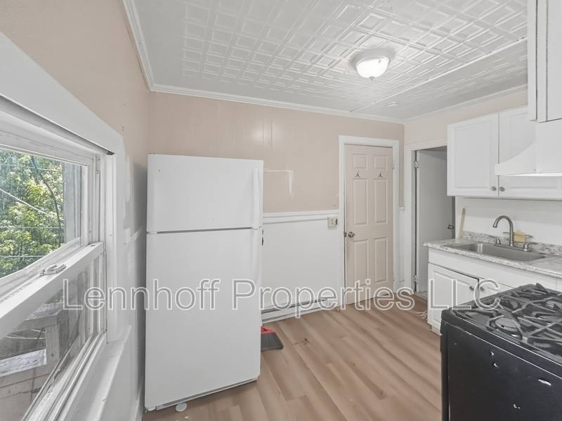 Apartment for rent at 350 Haverhill St #8, Lawrence, MA 01840