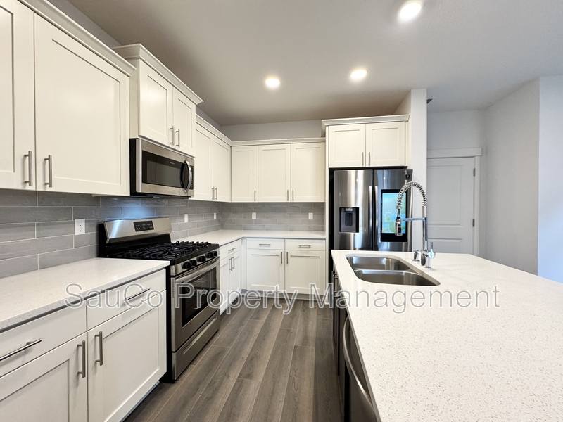 House for rent at 1248 S 28th Terrace, Cornelius, OR 97113