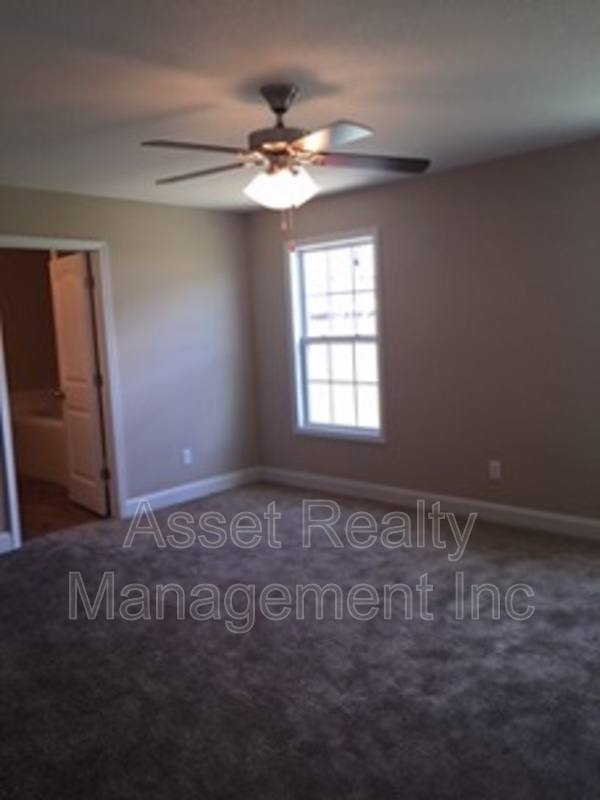 House for rent at 6021 Loftis Creek Lane, Knoxville, TN 37924