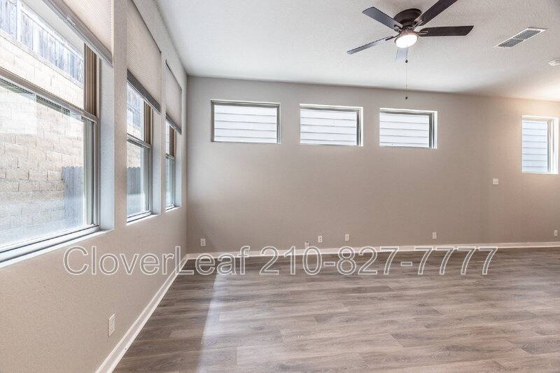 Townhouse for rent at 6446 Babcock Rd #35, San Antonio, TX 78249