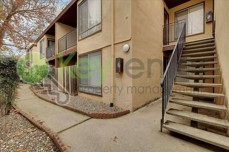 House for rent at 2515 H St #5, Sacramento, CA 95816