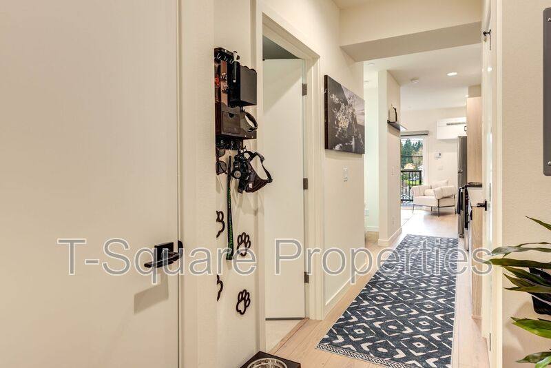 Apartment for rent at 3402 Colby Ave #306, Everett, WA 98201