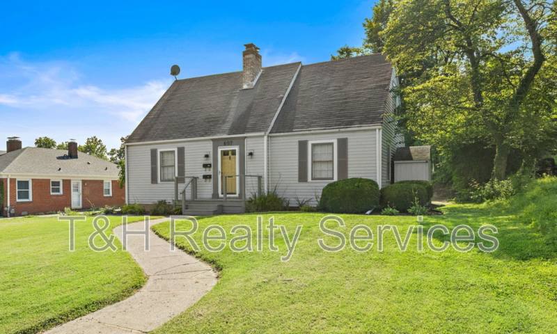 Apartment for rent at 607 Chestnut St #1, Anderson, IN 46012