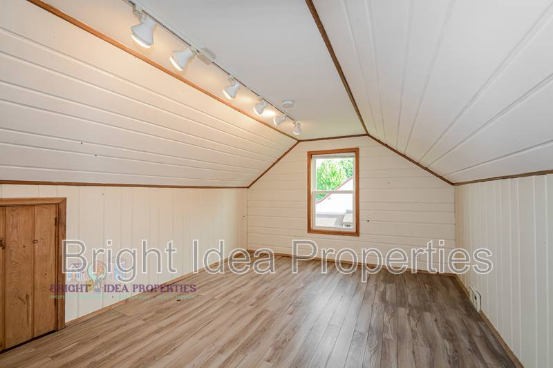 House for rent at 3315 N James Ave, Minneapolis, MN 55412