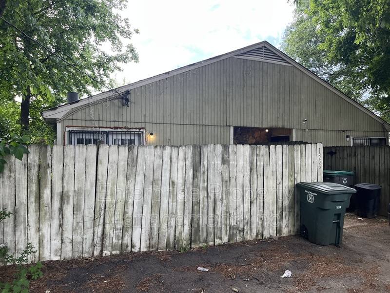 Apartment for rent at 1365 Garden Rd, Memphis, TN 38134