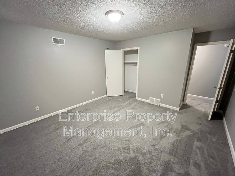 Apartment for rent at 1365 Garden Rd, Memphis, TN 38134