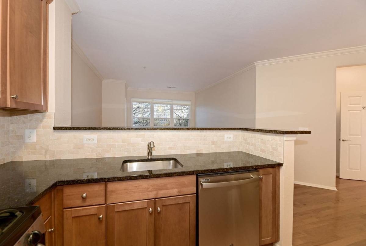 Condo for rent at 11750 Old Georgetown Rd, Rockville, MD 20852
