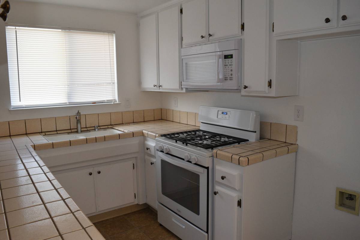 House for rent at 4809 Millbrook Way, Bakersfield, CA 93313