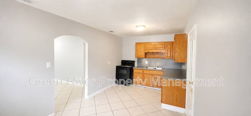 House for rent at 8910 Adams Ave, Jacksonville, FL 32208