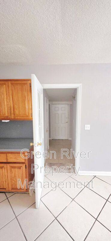 House for rent at 8910 Adams Ave, Jacksonville, FL 32208