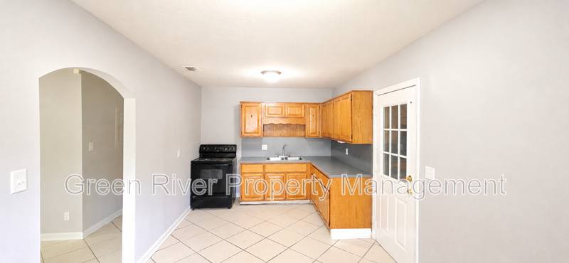 House for rent at 8910 Adams Ave, Jacksonville, FL 32208