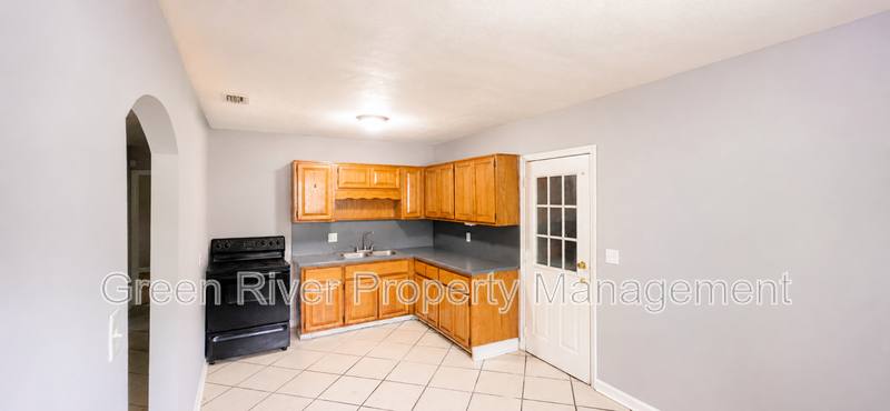 House for rent at 8910 Adams Ave, Jacksonville, FL 32208