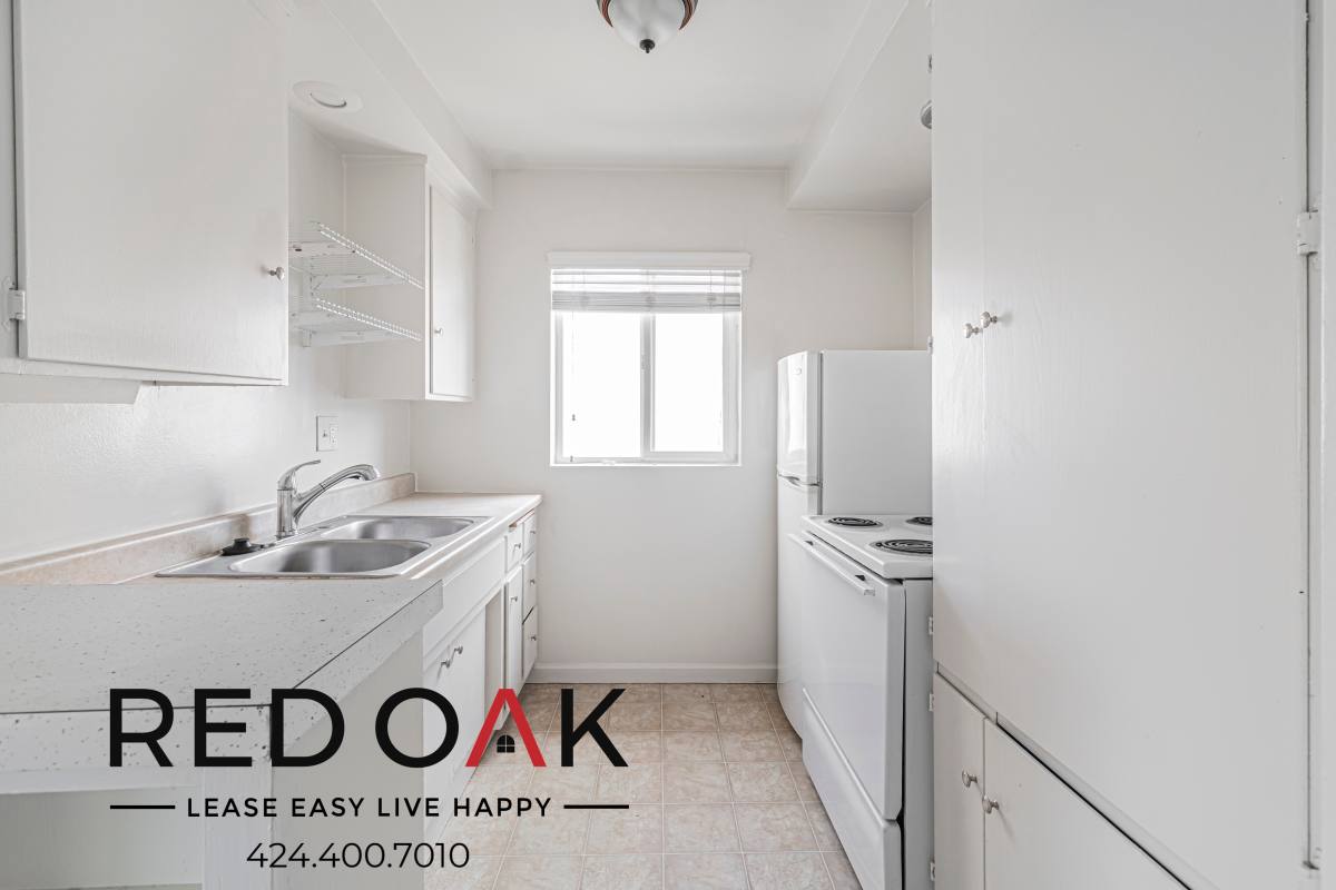 Condo for rent at 16910 Crenshaw Blvd #20, Torrance, CA 90504