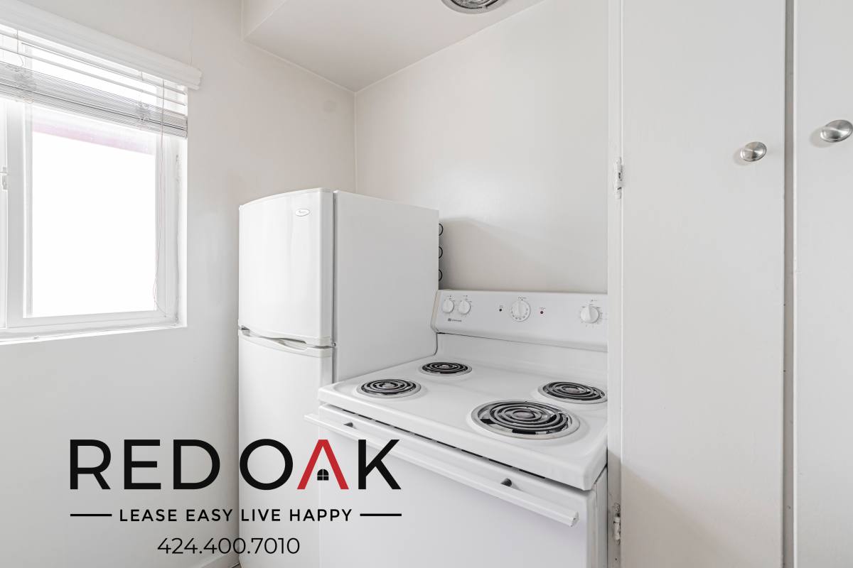 Condo for rent at 16910 Crenshaw Blvd #20, Torrance, CA 90504