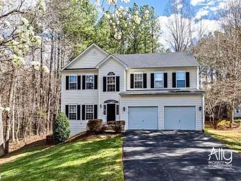 House for rent at 170 W Rosewood Dr, Barboursville, VA 22923