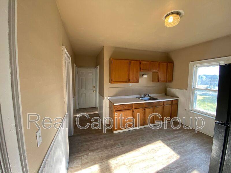 Apartment for rent at 408 Woodlawn Ave #2, Buffalo, NY 14208