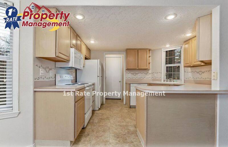 Townhouse for rent at 7913 W Holt Court, Boise, ID 83704