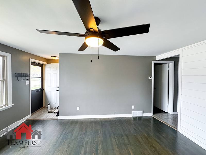 House for rent at 1446 Pilgrim St, Green Bay, WI 54304