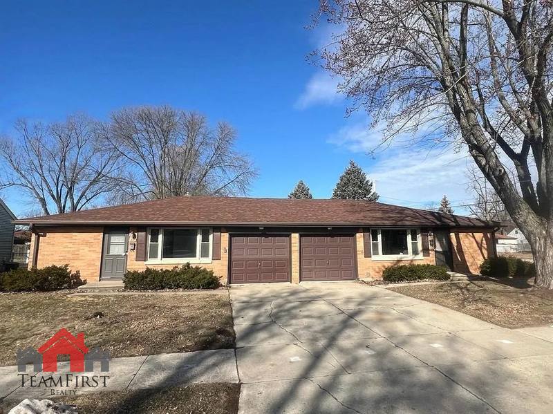 House for rent at 1446 Pilgrim St, Green Bay, WI 54304