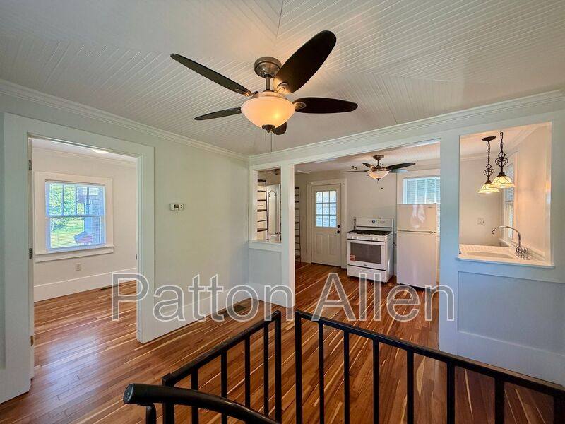 House for rent at 155 Wamboldt Ave, Asheville, NC 28806