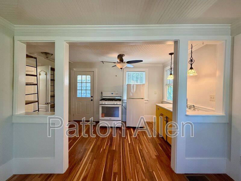 House for rent at 155 Wamboldt Ave, Asheville, NC 28806