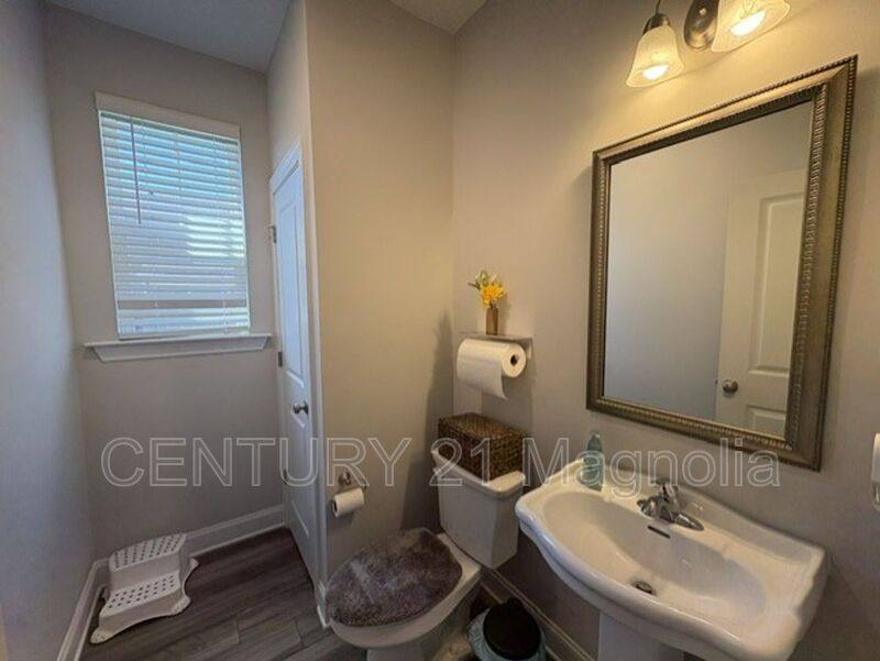 House for rent at 560 Hampton Dr, North Augusta, SC 29860