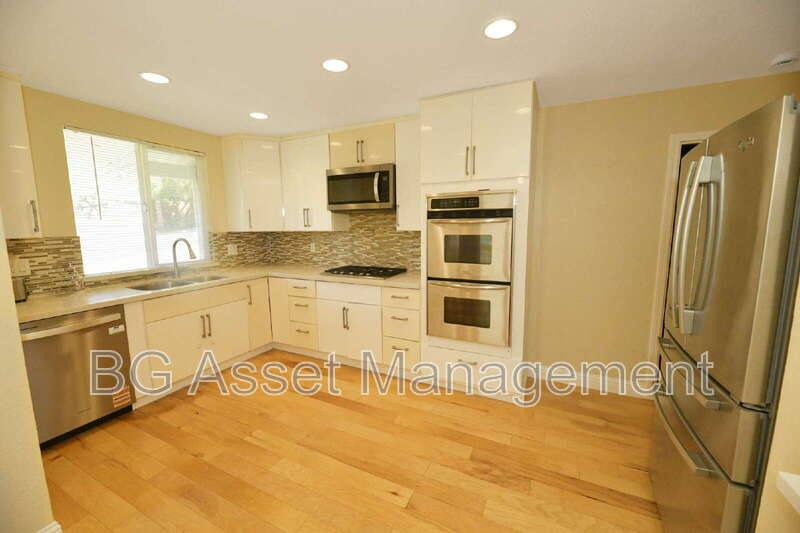 House for rent at 3830 Twin Oaks Way, Oakland, CA 94605