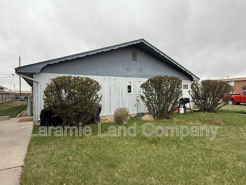 Apartment for rent at 416 Hancock St #4, Laramie, WY 82072