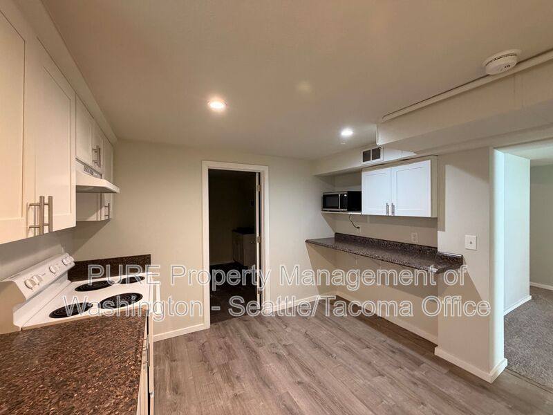 Apartment for rent at 6217 S Huson #B, Tacoma, WA 98409