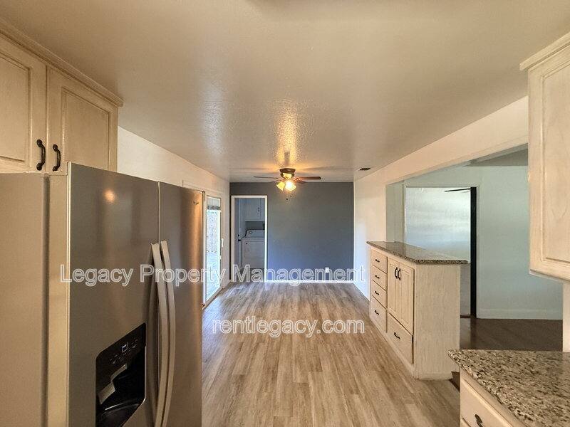 House for rent at 3844 Milton Way, North Highlands, CA 95660