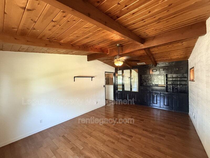 House for rent at 3844 Milton Way, North Highlands, CA 95660
