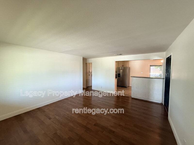 House for rent at 3844 Milton Way, North Highlands, CA 95660