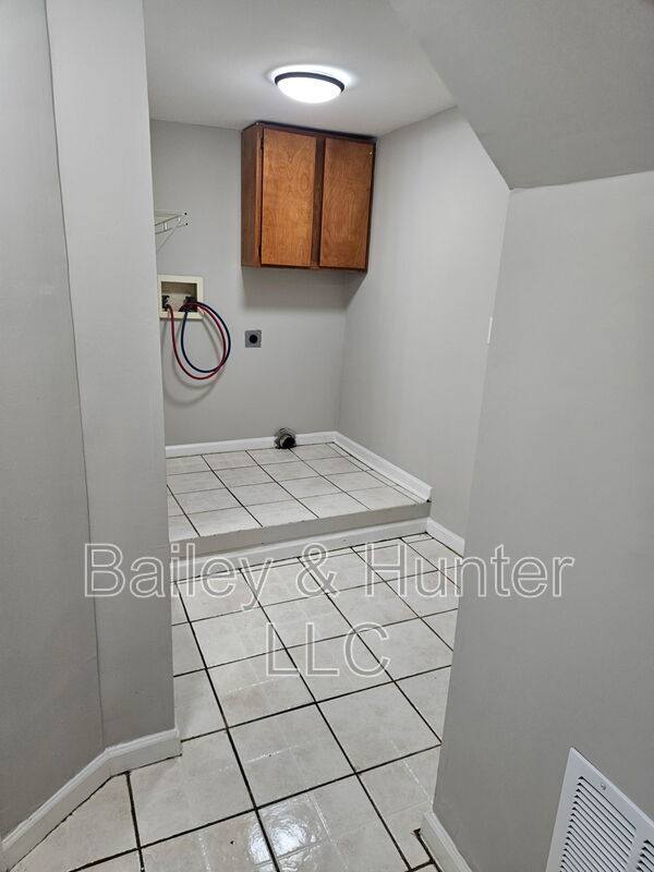 Apartment for rent at 1017 Washington Heights Terrace NW #2, Atlanta, GA 30314
