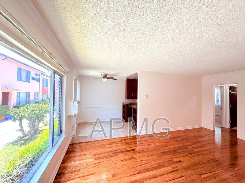 Apartment for rent at 5618 Harold Way #2, Los Angeles, CA 90028