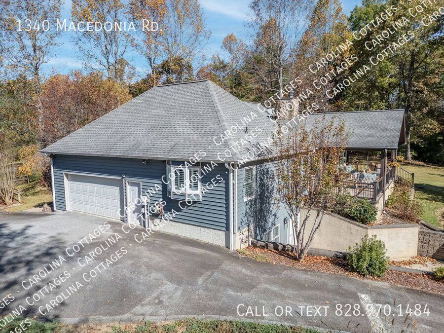 House for rent at 1340 Macedonia Rd, Saluda, NC 28773