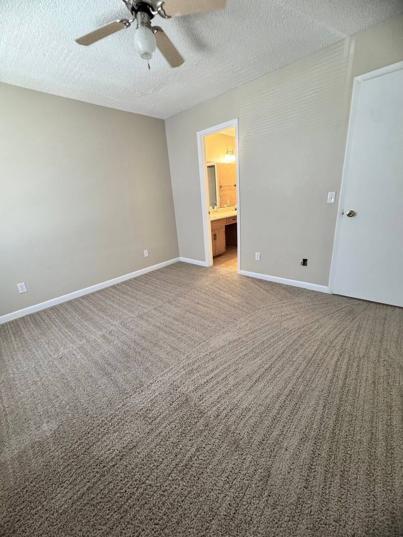 Townhouse for rent at 121 Brian Court, Daleville, AL 36322
