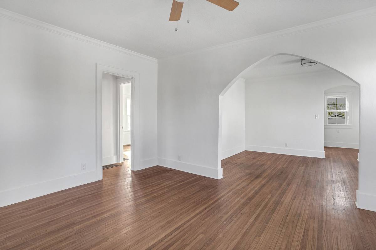 House for rent at 409 Booth Rd, Chattanooga, TN 37411