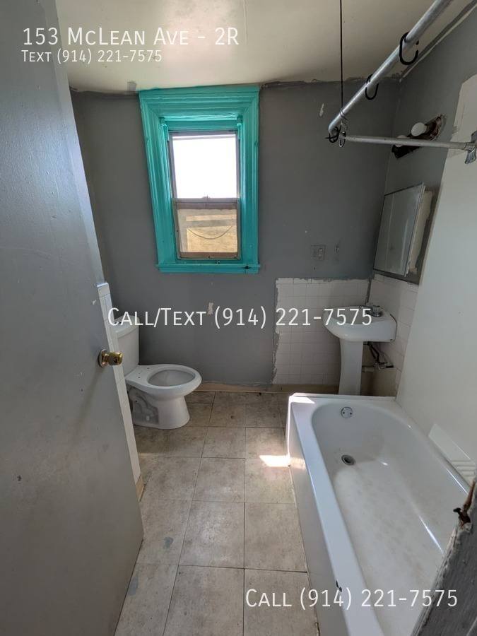 Apartment for rent at 153 McLean Ave #2R, Yonkers, NY 10705