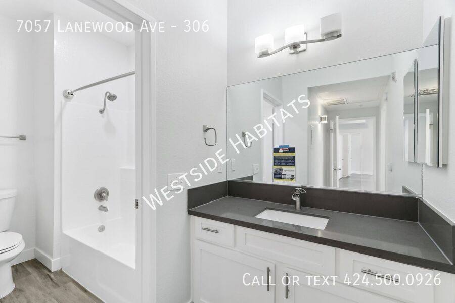 Apartment for rent at 7057 Lanewood Ave #306, Los Angeles, CA 90028