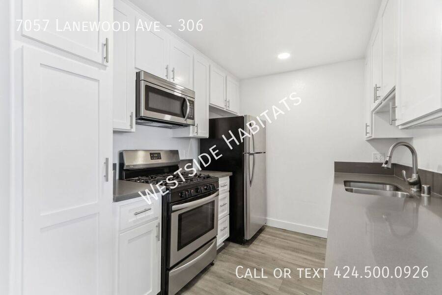 Apartment for rent at 7057 Lanewood Ave #306, Los Angeles, CA 90028