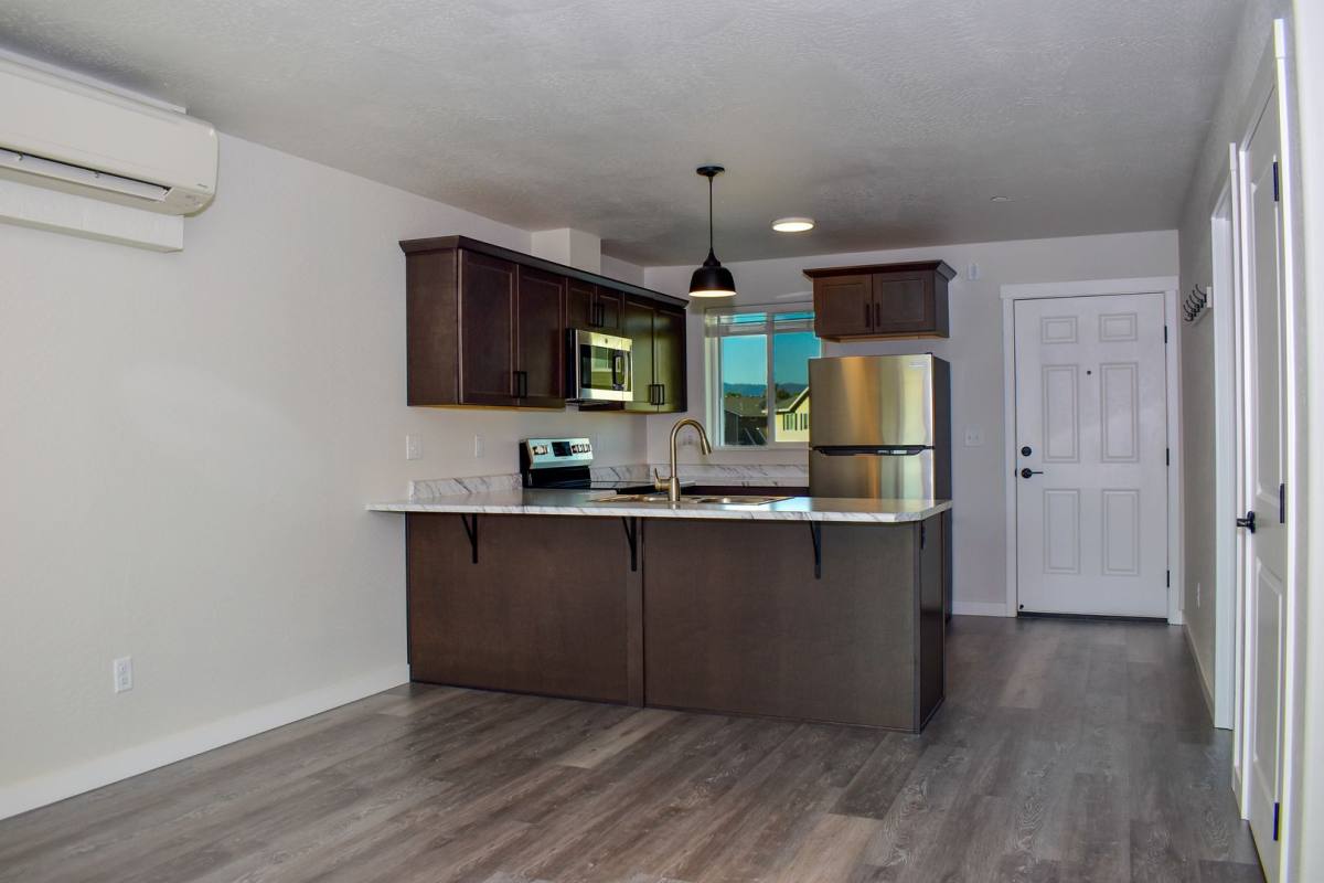 Apartment for rent at 1981 Sky Park Dr, Medford, OR 97504