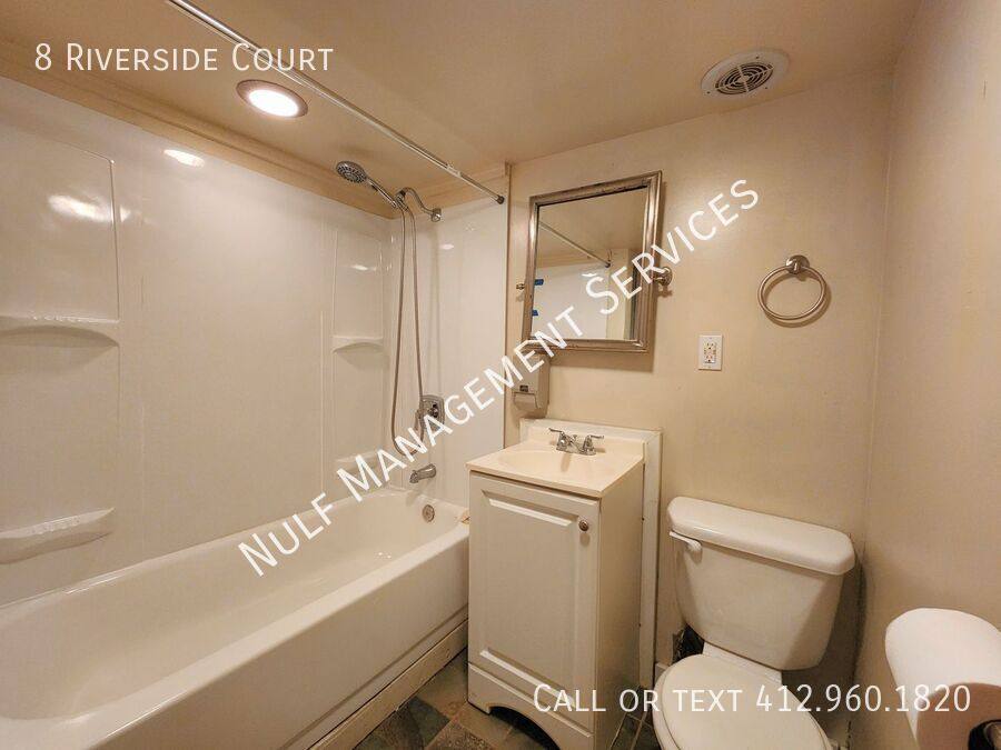 House for rent at 8 Riverside Court, Pittsburgh, PA 15238