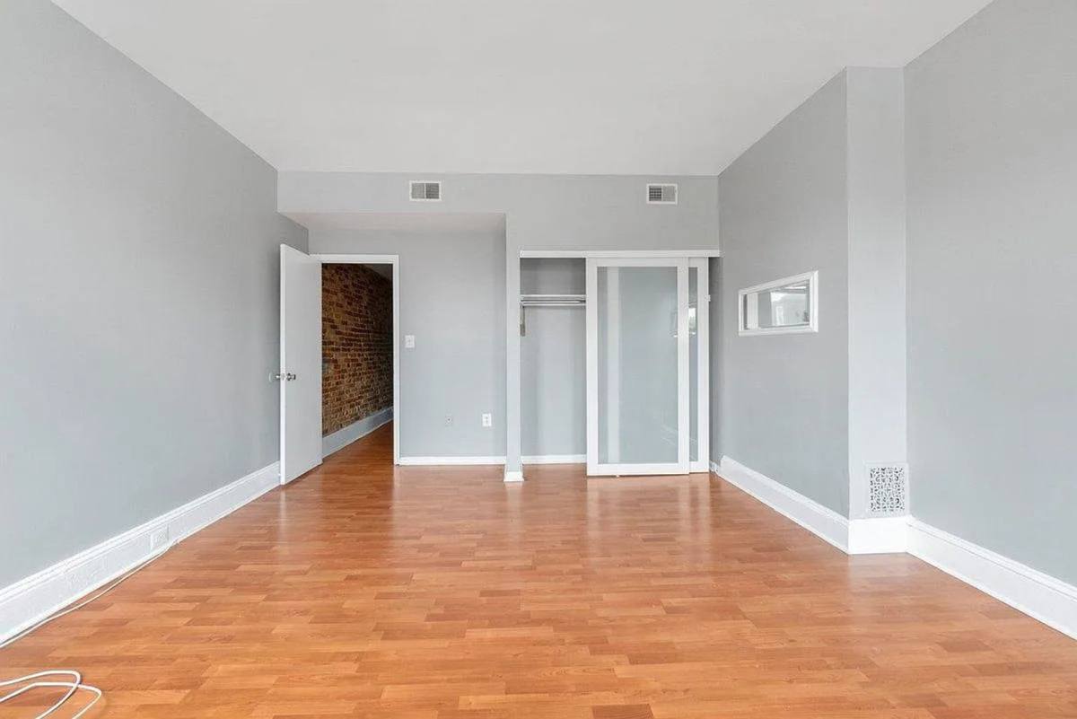 Apartment for rent at 22 W 25th St, Baltimore, MD 21218