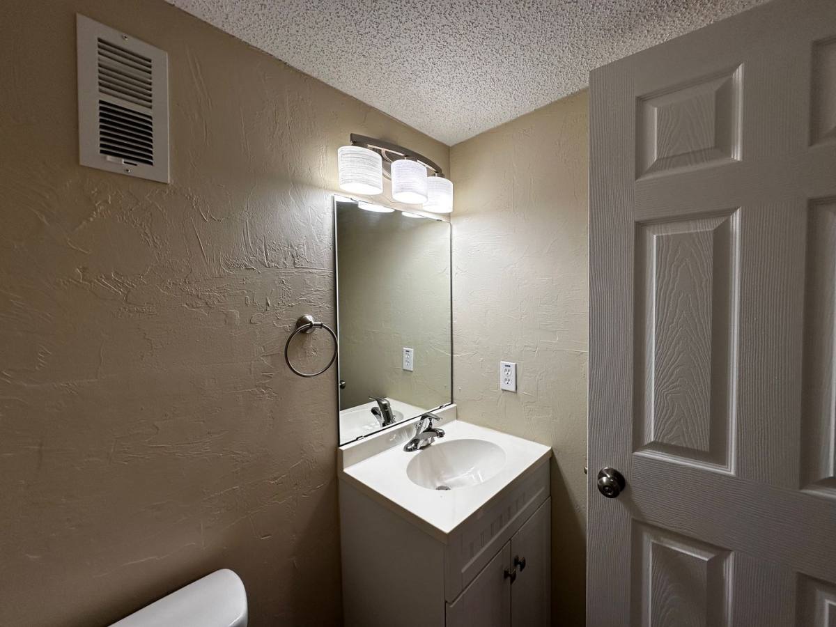 Townhouse for rent at 797 Timber Way Court, Tallahassee, FL 32304