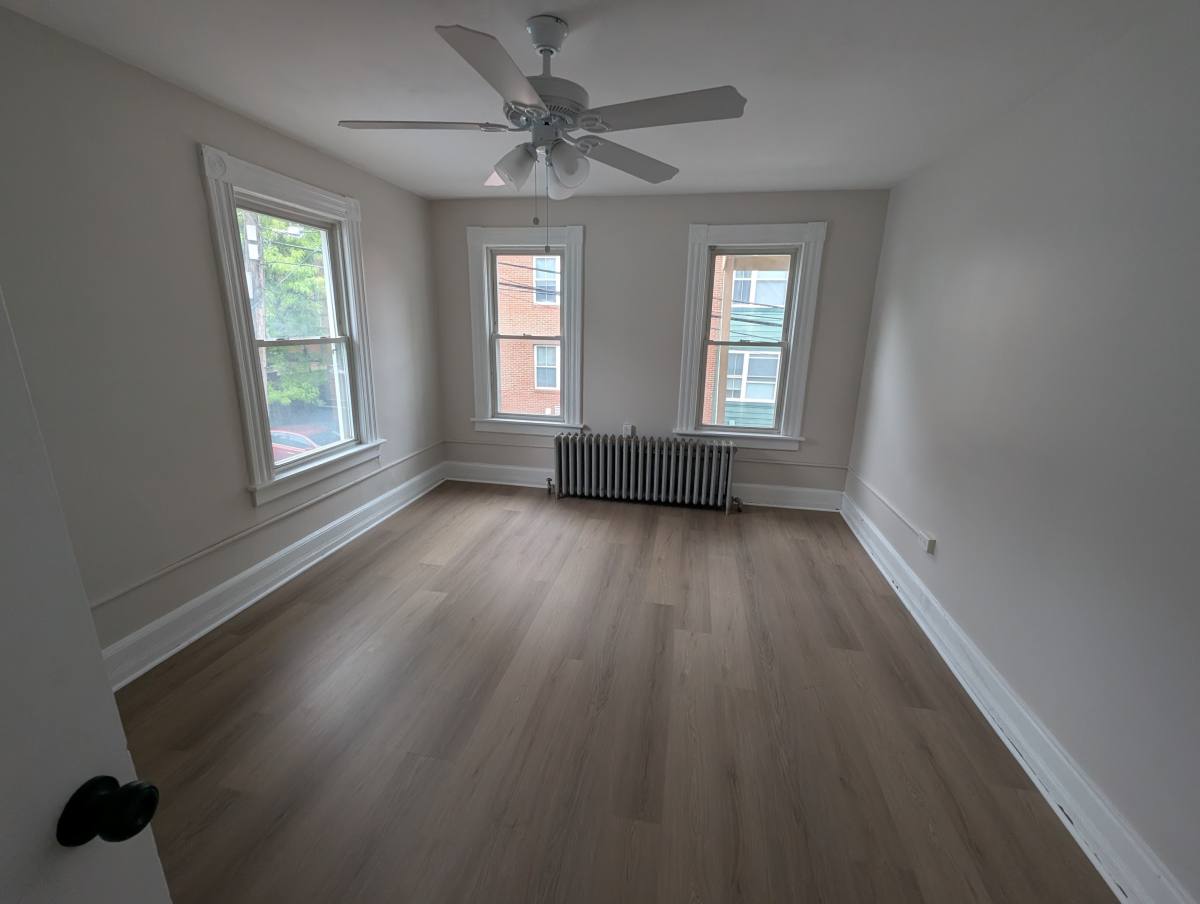 Apartment for rent at 57 Ferry St #1, Middletown, CT 06457