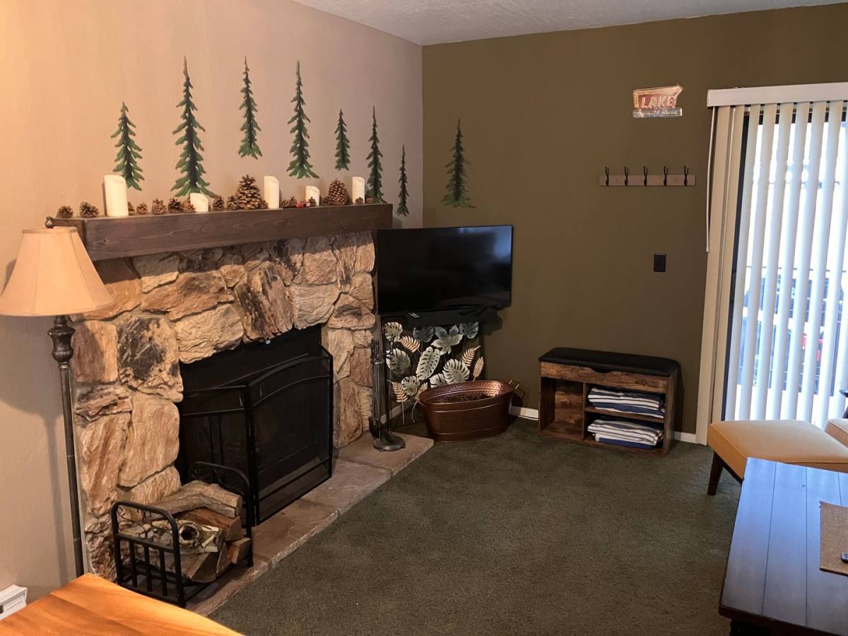 Apartment for rent at 313 Tramway Dr, Stateline, NV 89449