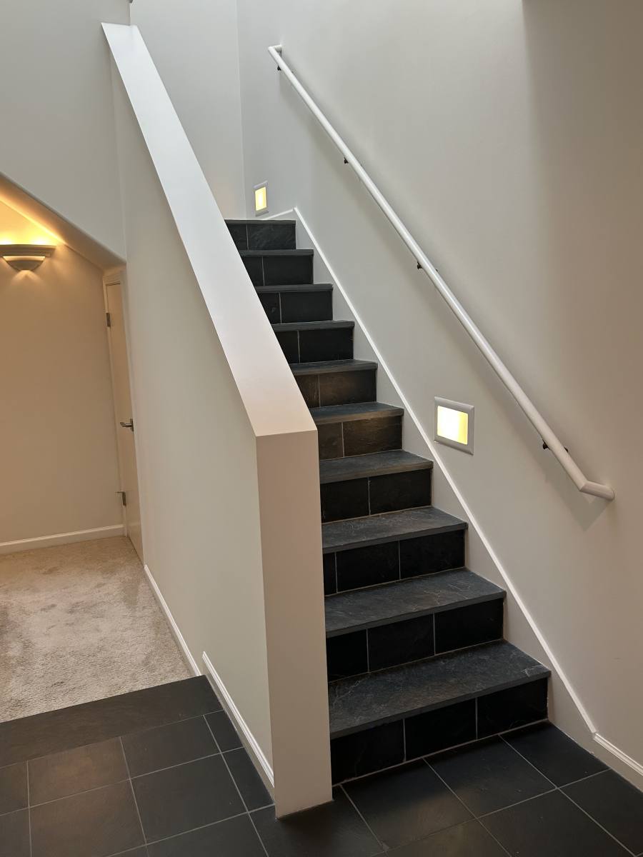 Townhouse for rent at 6676 Charing Cross Rd, Oakland, CA 94618